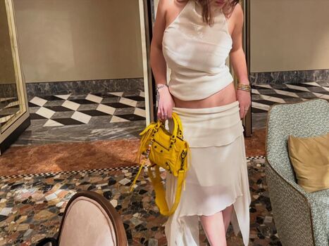 Full leaked Sarabella harris page private onlyfans photo