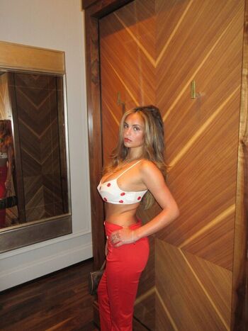 Full leaked Sarabella harris page private onlyfans photo