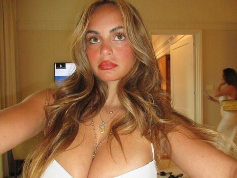 Full leaked Sarabella harris page private onlyfans photo