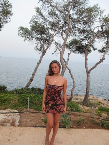 Full leaked Sarabella harris page private onlyfans photo