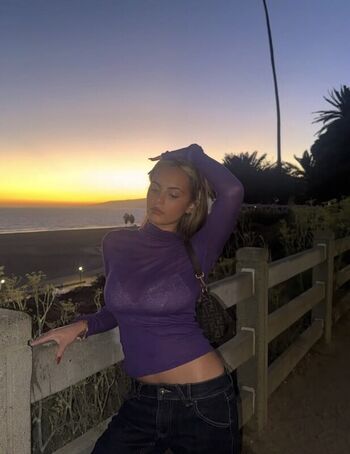 Full leaked Sarabella harris page private onlyfans photo