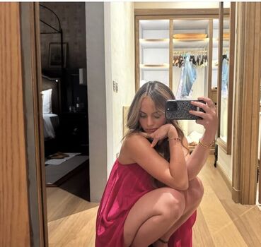 Full leaked Sarabella harris page private onlyfans photo