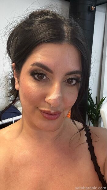 Full leaked Sarah arabic private onlyfans photo