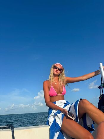 Full leaked Sarah brodner private onlyfans photo