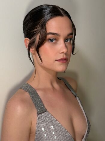 Full leaked Sarah catherine hook private onlyfans photo