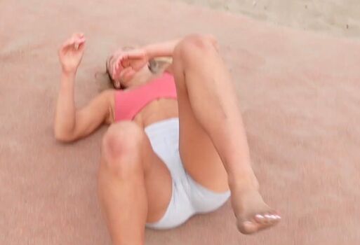 Full leaked Sarah dorough page private onlyfans photo