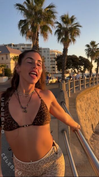 Full leaked Sarah engels private onlyfans photo