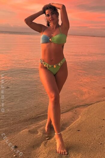 Full leaked Sarah engels private onlyfans photo