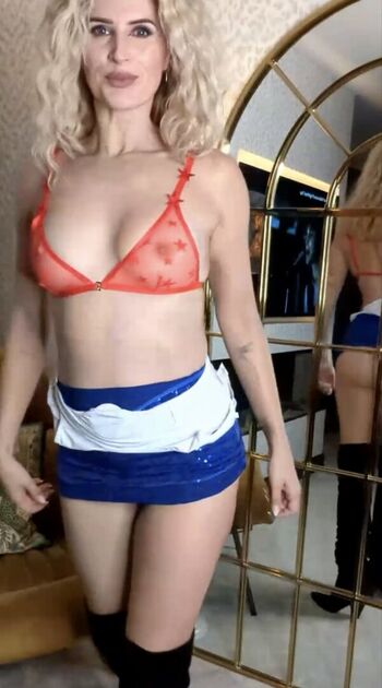 Sarah Jayne