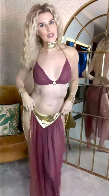 Sarah Jayne