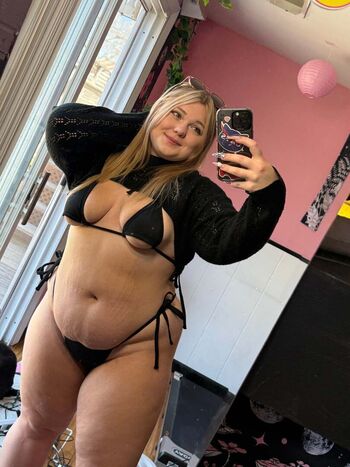 Full leaked Sarah lxves private onlyfans photo