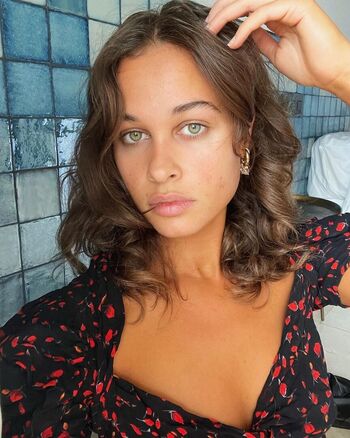 Full leaked Sarah lysander private onlyfans photo