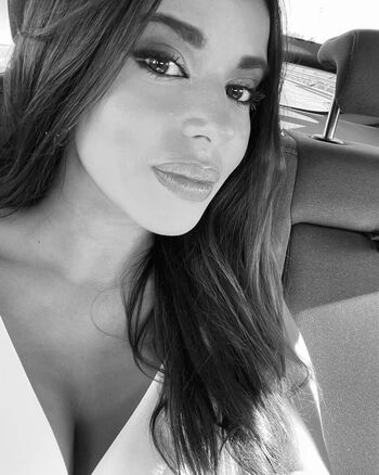 Sarah Perez Santaolalla