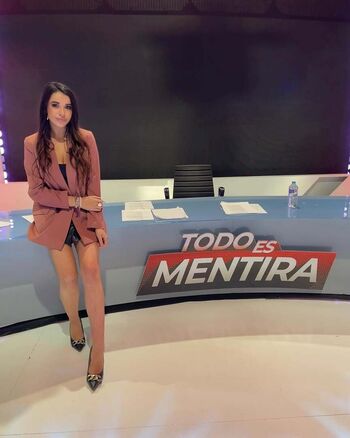 Full leaked Sarah perez santaolalla private onlyfans photo