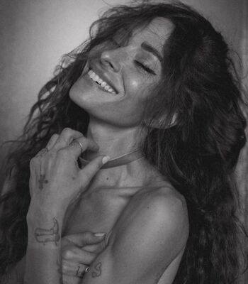 Full leaked Sarah shahi private onlyfans photo