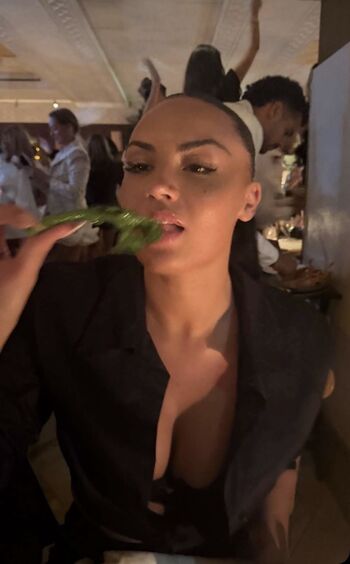 Full leaked Sarah wahala page private onlyfans photo