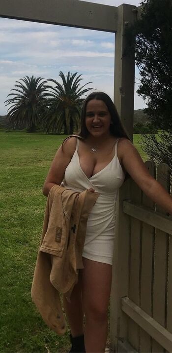 Full leaked Sarah williams page private onlyfans photo