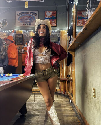 Full leaked Sarahbladd private onlyfans photo