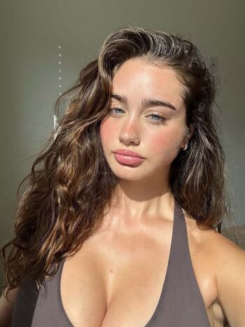 Full leaked Sarahemilyhope private onlyfans photo