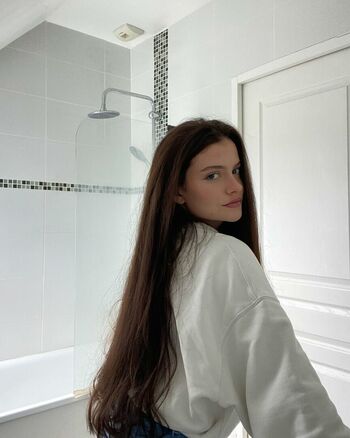 Full leaked Sarahhbl private onlyfans photo