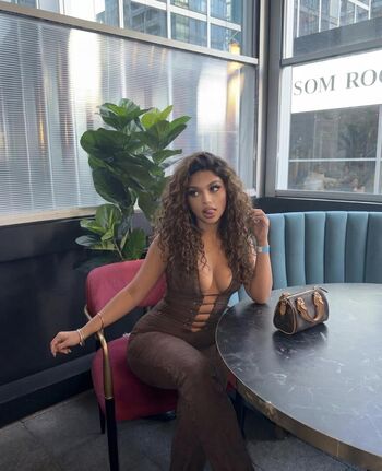 Full leaked Sarahmainsx private onlyfans photo
