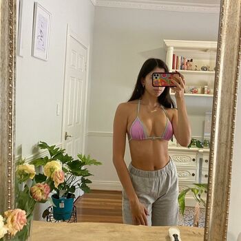 Full leaked Sarahmandich private onlyfans photo