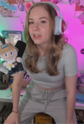 Full leaked Sarahpodz private onlyfans photo