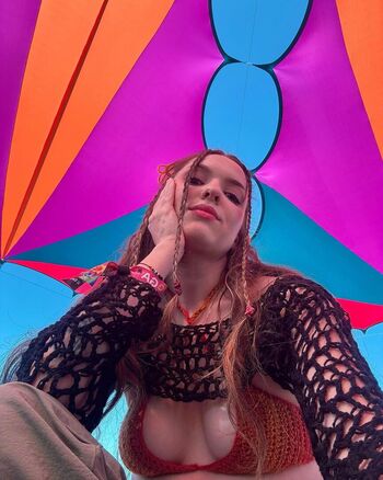 Full leaked Sarahtoosalty private onlyfans photo