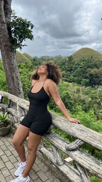 Full leaked Sarahyasminaa private onlyfans photo