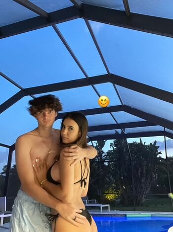 Full leaked Saraxoxo private onlyfans photo