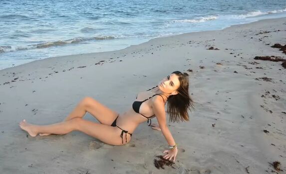 Full leaked Saraxoxo private onlyfans photo