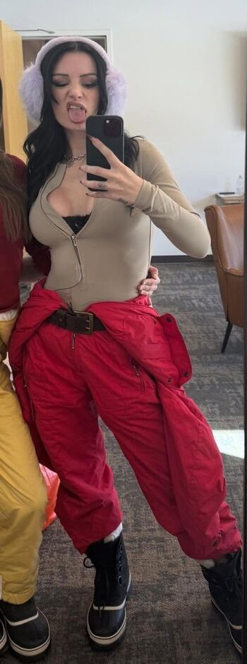 Full leaked Saraya bevis aew private onlyfans photo