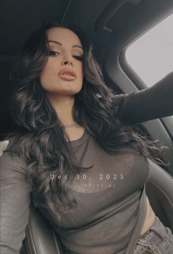 Full leaked Saraya bevis page private onlyfans photo