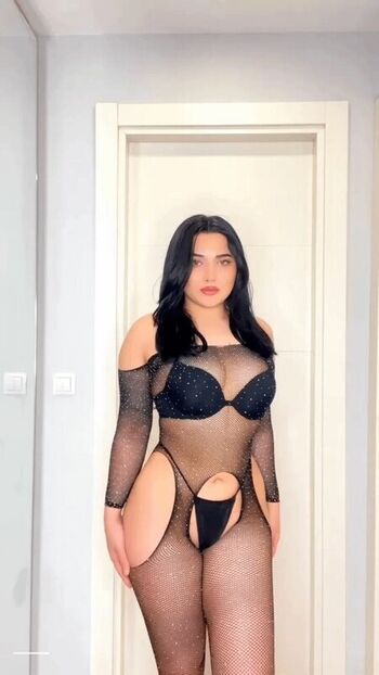 Full leaked Sarem uysal private onlyfans photo