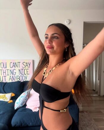 Full leaked Saribear private onlyfans photo