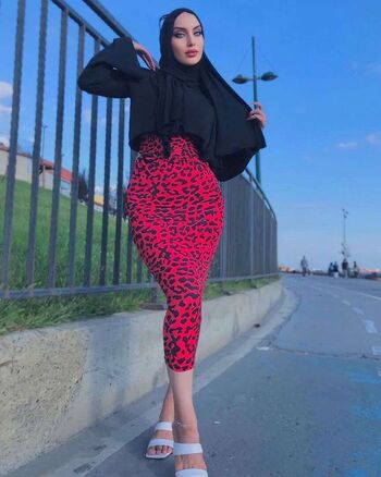 Full leaked Sariikubraa private onlyfans photo