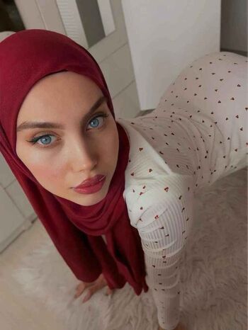 Full leaked Sariikubraa private onlyfans photo