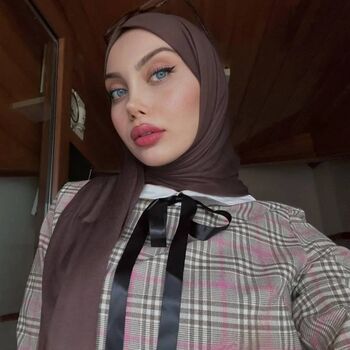 Full leaked Sariikubraa private onlyfans photo