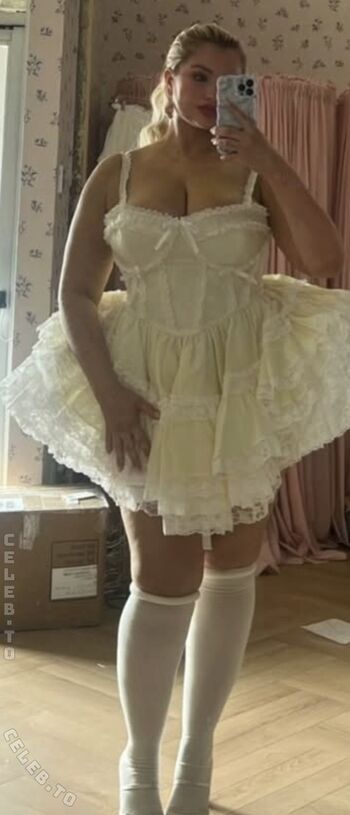 Full leaked Sarina nowak private onlyfans photo