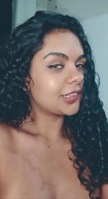 Full leaked Sarmidai private onlyfans photo