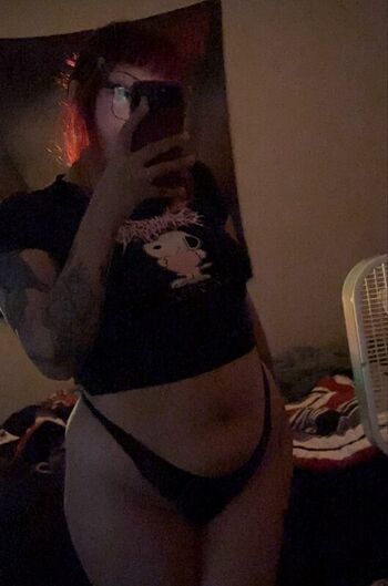 Full leaked Sarynthia private onlyfans photo
