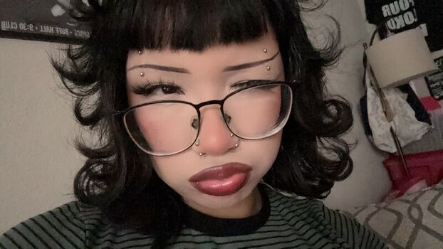 Full leaked Sarynthia private onlyfans photo