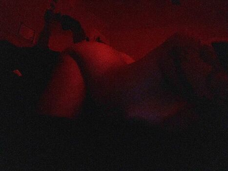 Full leaked Sarynthia private onlyfans photo