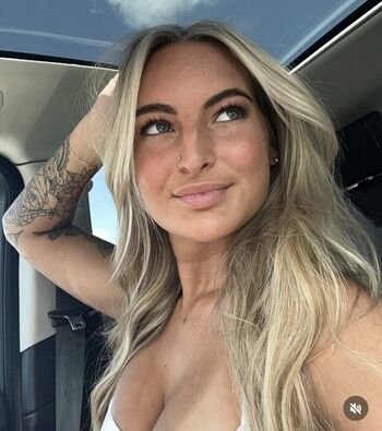 Full leaked Sasha private onlyfans photo