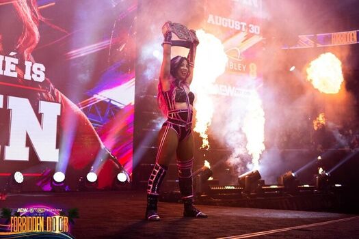 Sasha Banks