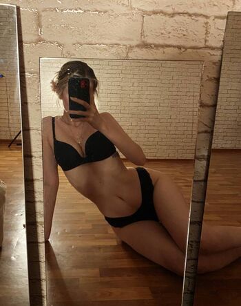 Full leaked Sasha dias private onlyfans photo