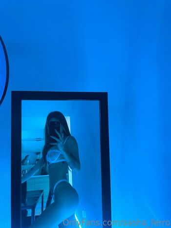 Sasha_Ferro