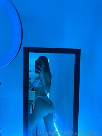 Sasha_Ferro