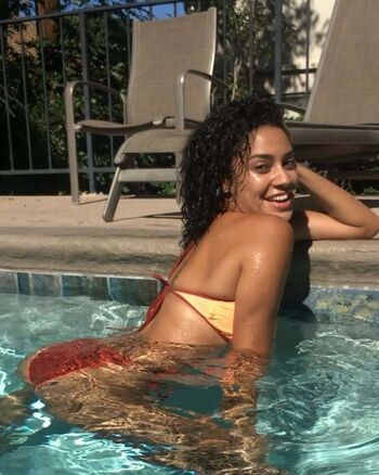 Full leaked Sashamerci private onlyfans photo