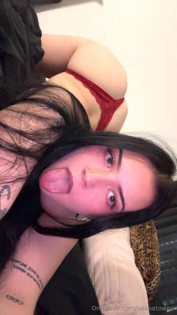 Full leaked Sashatowns private onlyfans photo